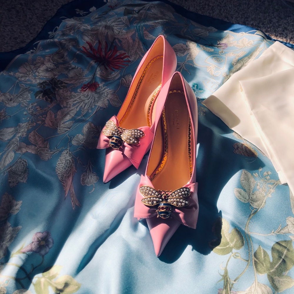 Sugar Pink Queen Margaret Pump